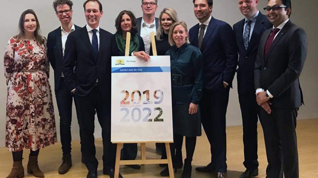 Presentatie van het coalitieakkoord door GroenLinks Den Haag en andere partijen