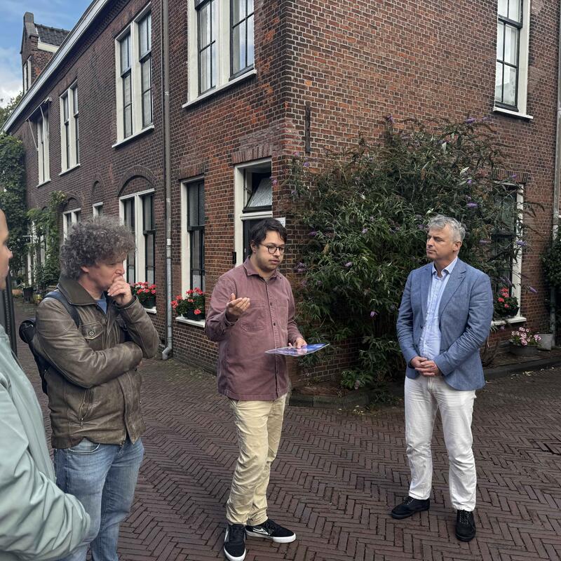aanbieden zwartboek