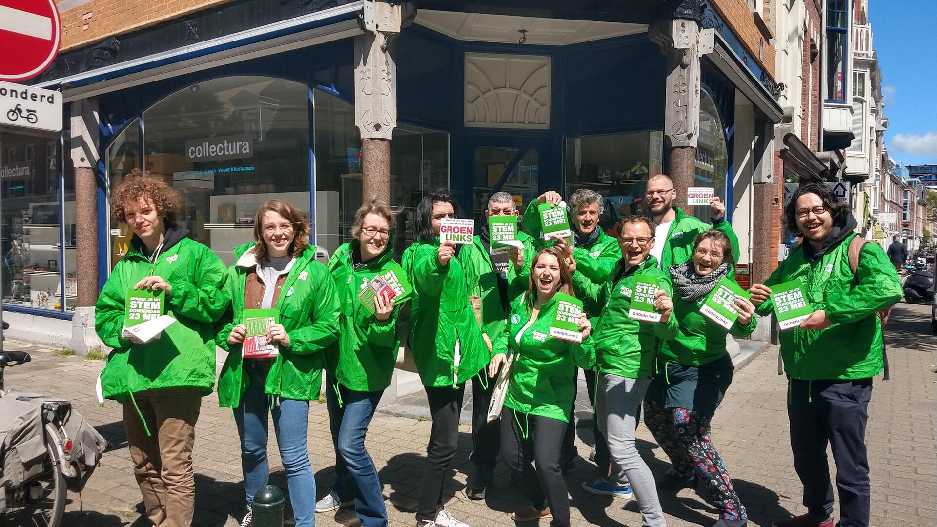 Vrijwilligers van GroenLinks Den Haag in het Zeeheldenkwartier